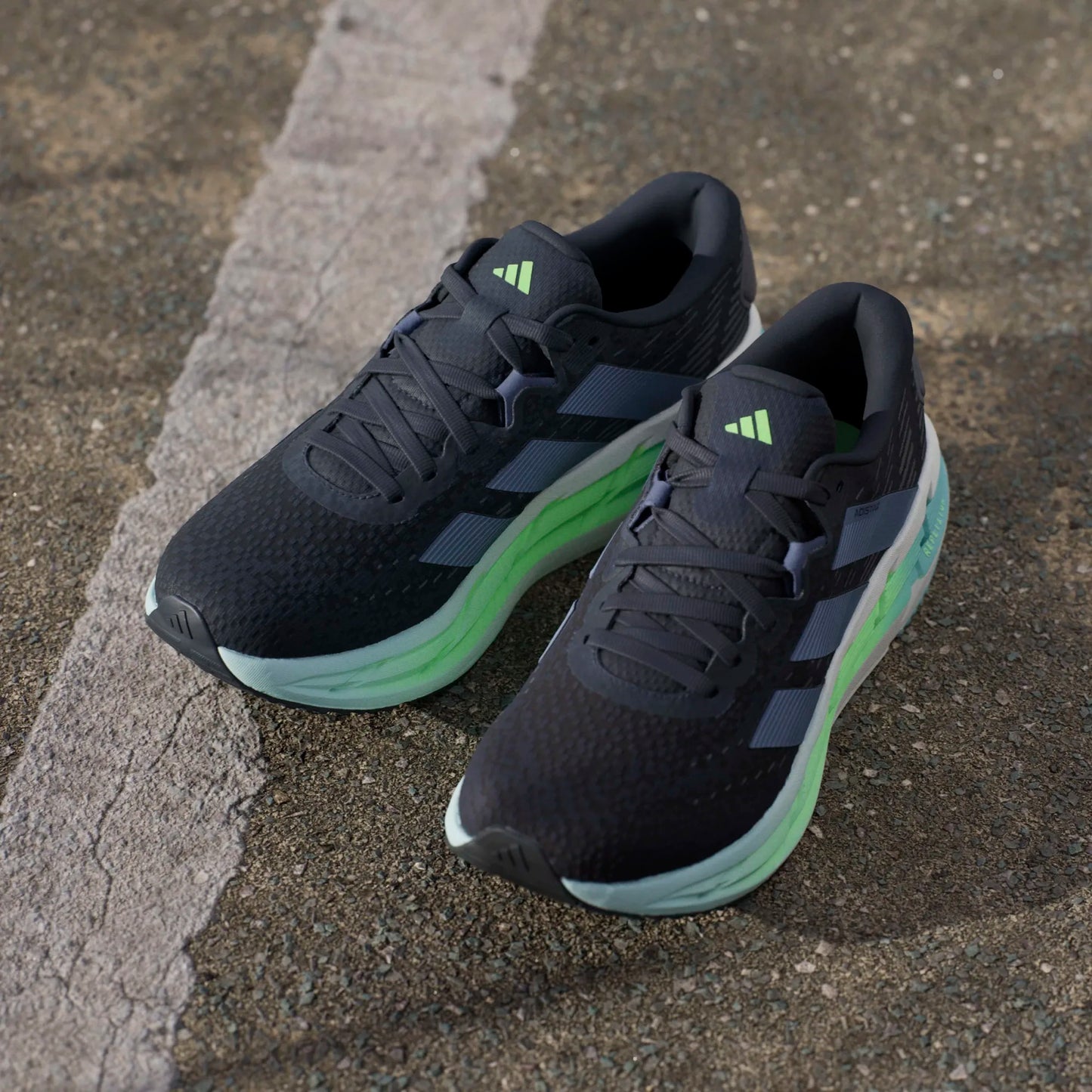 נעלי ריצה מקצועיות ADISTAR 4 - גברים