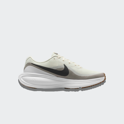 נעלי ספורט REVOLUTION 8 - גברים