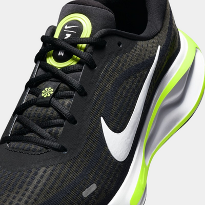 נעלי Nike Journey Run לגברים