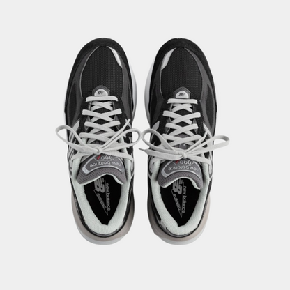 נעלי ריצה מקצועיות M990BK62E - גברים