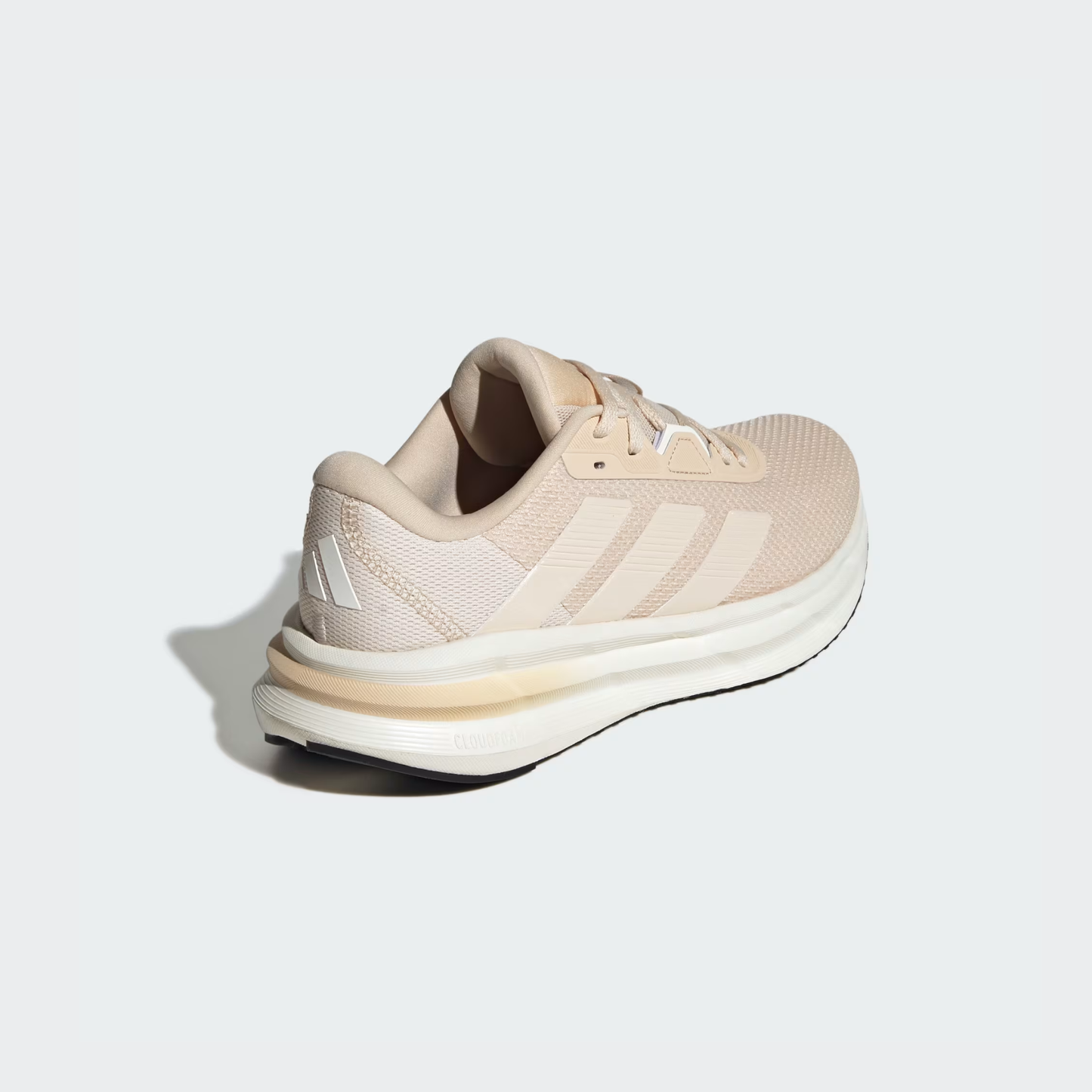 נעלי ספורט GALAXY 7 - נשים