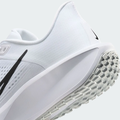 נעלי ריצה לנשים Nike Quest 6