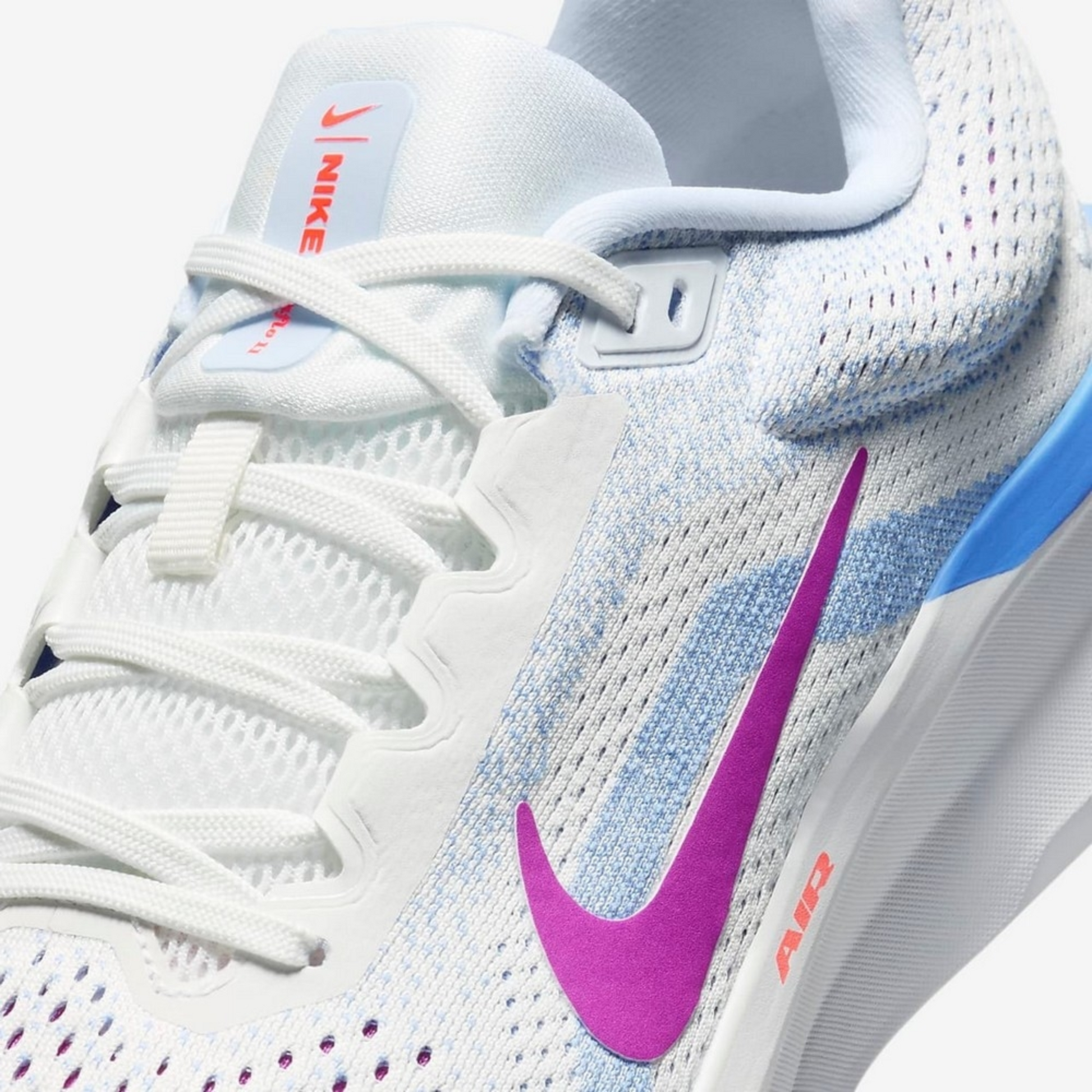 נעלי ספורט Winflo 11 - נשים