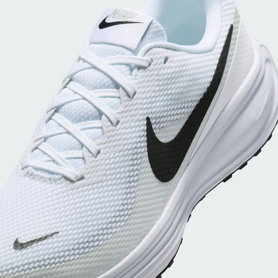 נעלי ריצה לגברים Nike Revolution 8