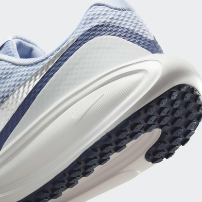 נעלי ריצה Revolution 8 - נשים