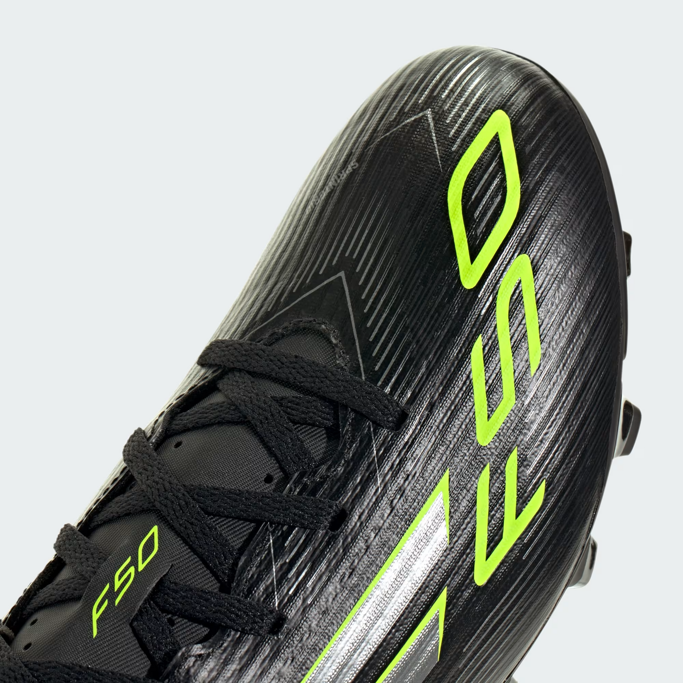 Adidas F50 Club  נעלי כדורגל גברים