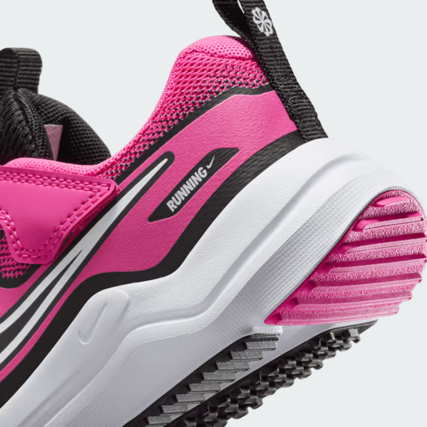 נעלי ספורט ילדות Nike Cosmic Runner
