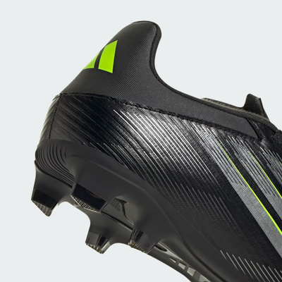 Adidas F50 Club  נעלי כדורגל גברים