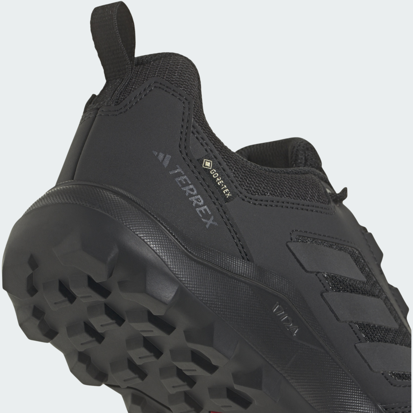 נעלי ריצה בשטח לגברים adidas TERREX Tracerocker 2 GORE-TEX