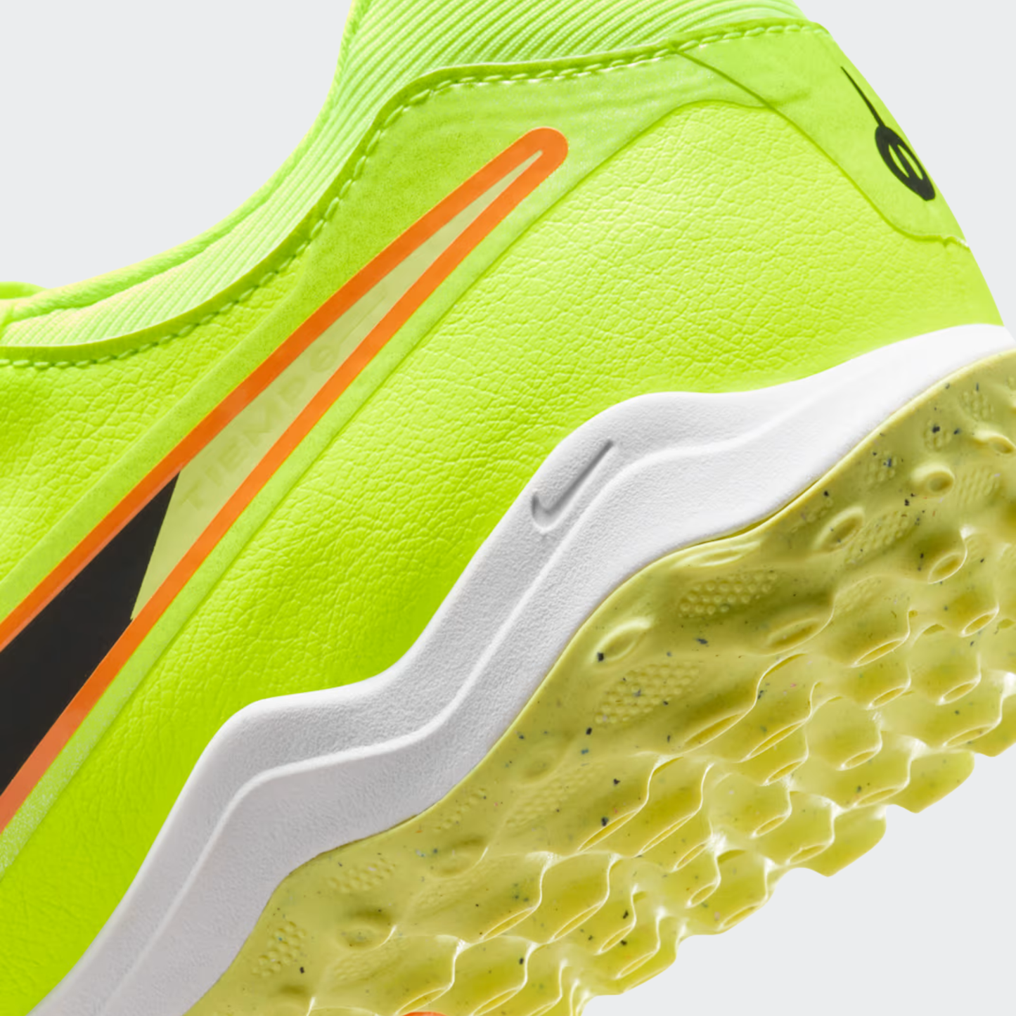 נעלי קטרגל Tiempo Legend 10 Academy - גברים