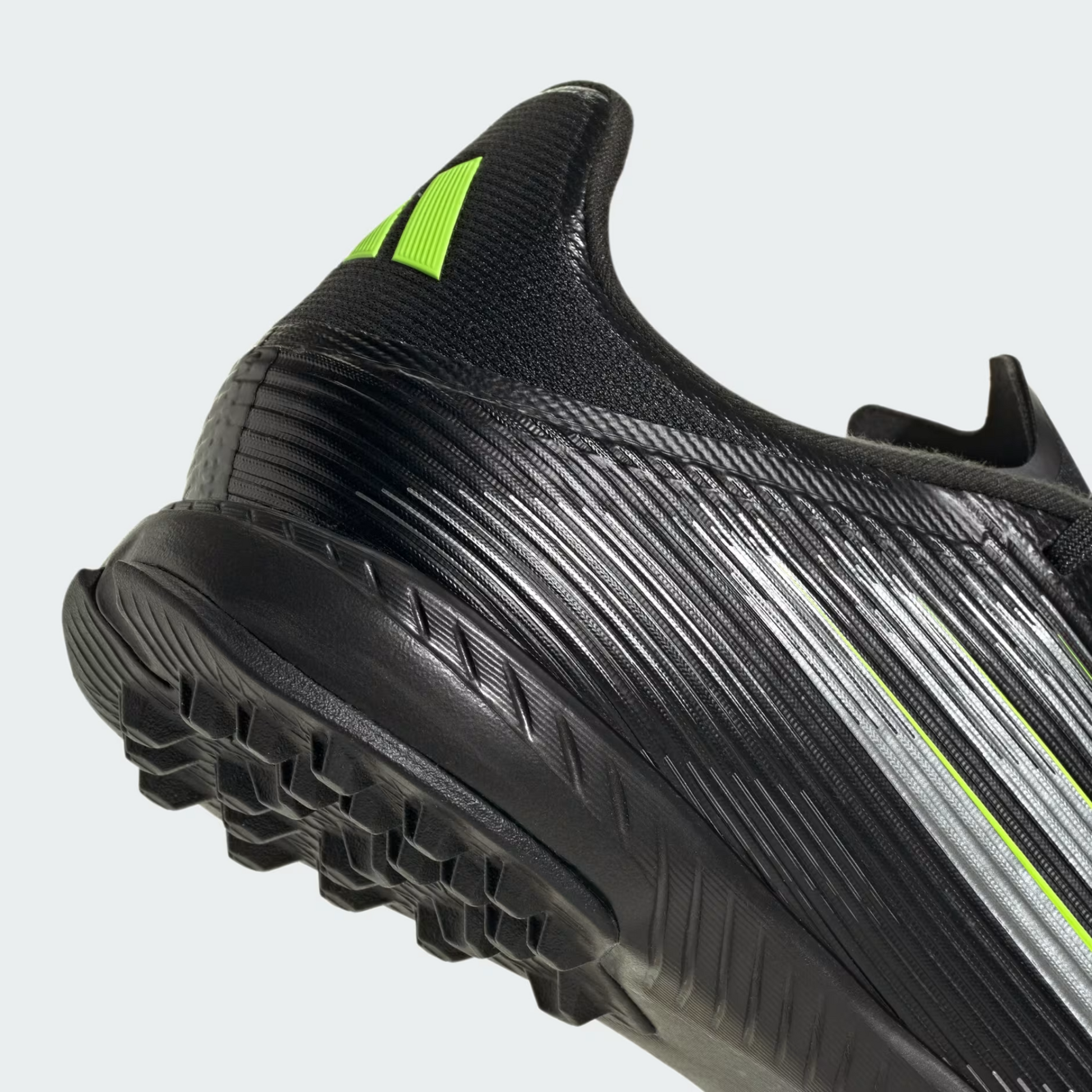 נעלי קטרגל F50 CLUB - גברים