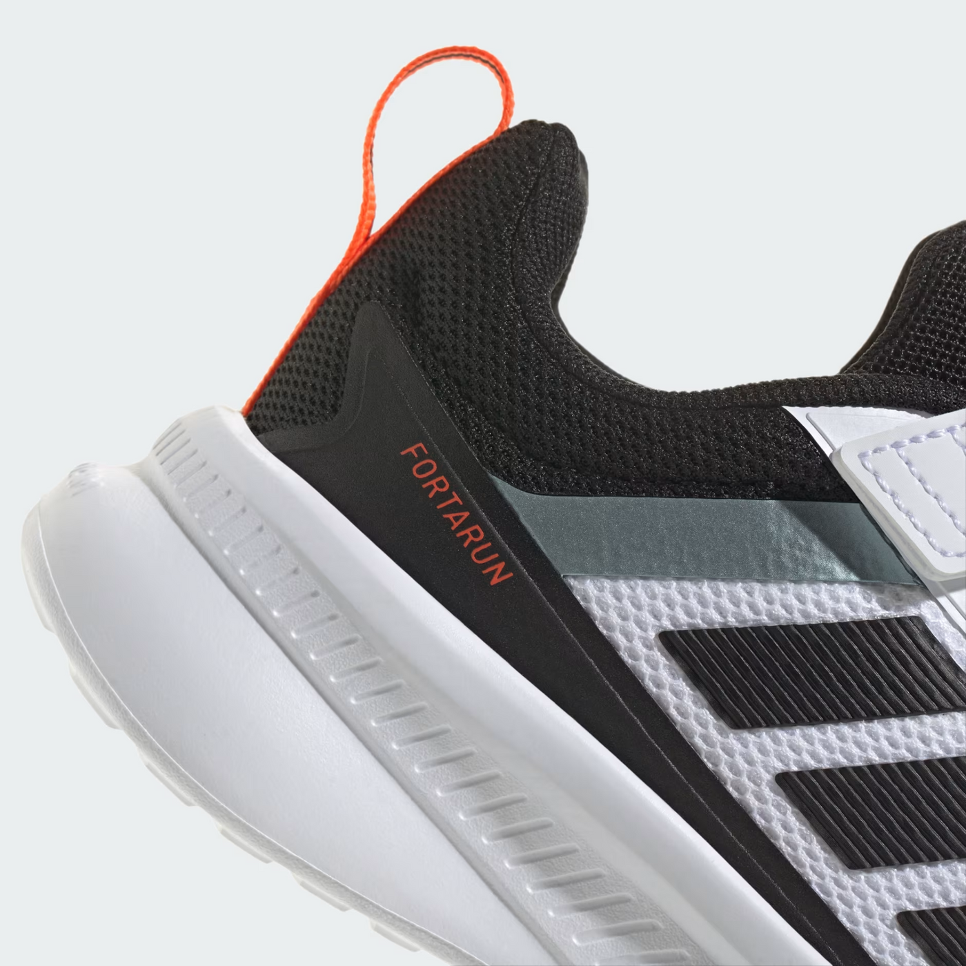 נעלי ספורט לילדים Adidas Fortarun 4.0