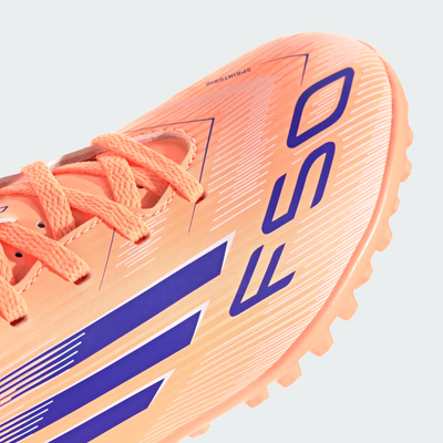 נעלי קטרגל לילדים | adidas F50 Club Turf