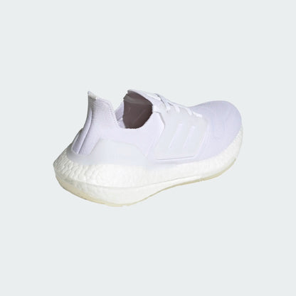 נעלי ריצה מקצועיות ULTRABOOST 22 - נשים