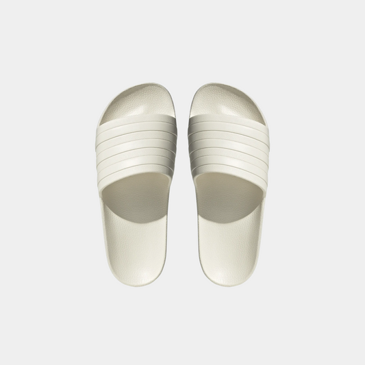 ADILETTE AQUA כפכפים לנשים