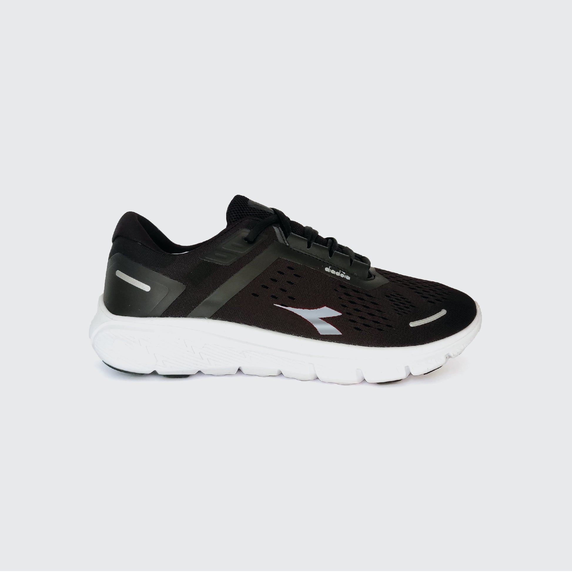 נעלי הליכה גברים דגם שחף