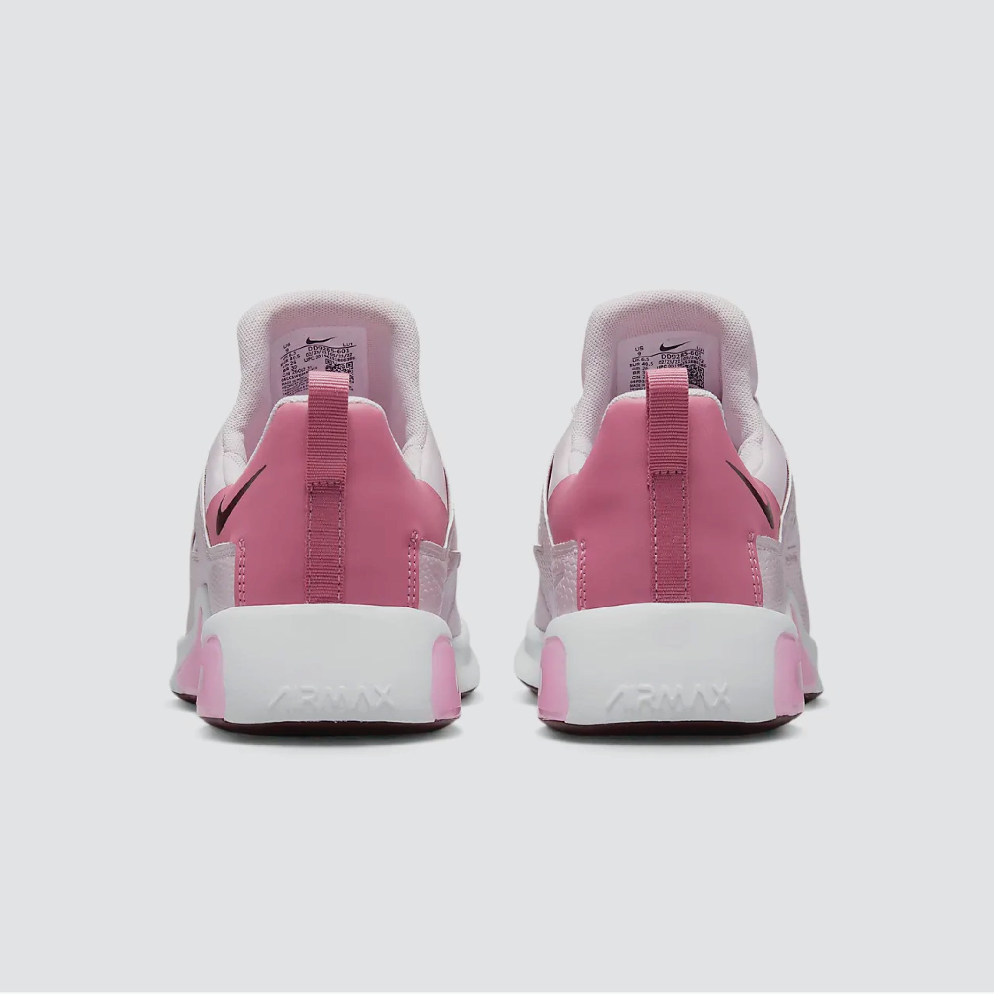 נעלי ספורט AIR MAX BELLA TR 5 - נשים