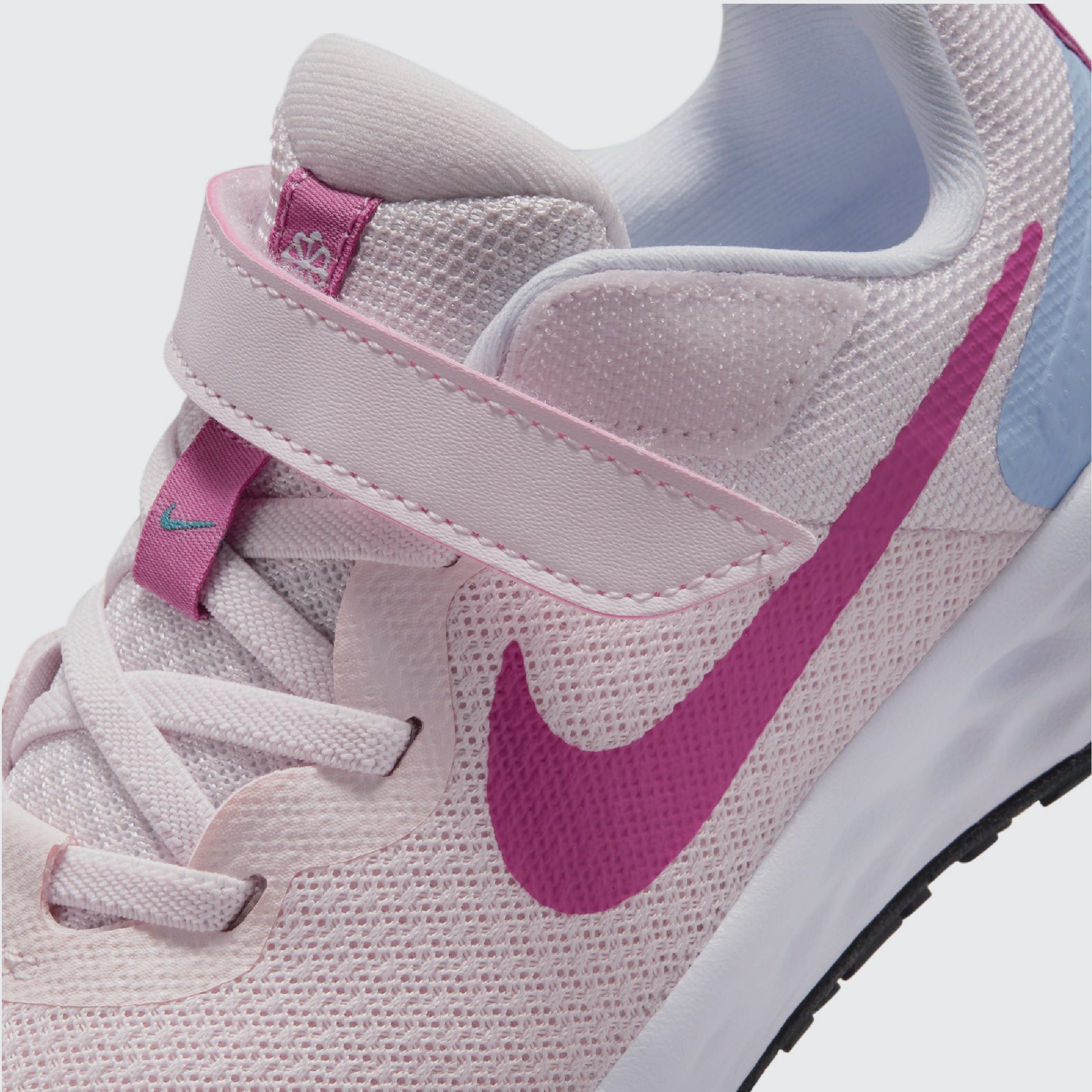 נעלי ספורט Revolution 6 - ילדות