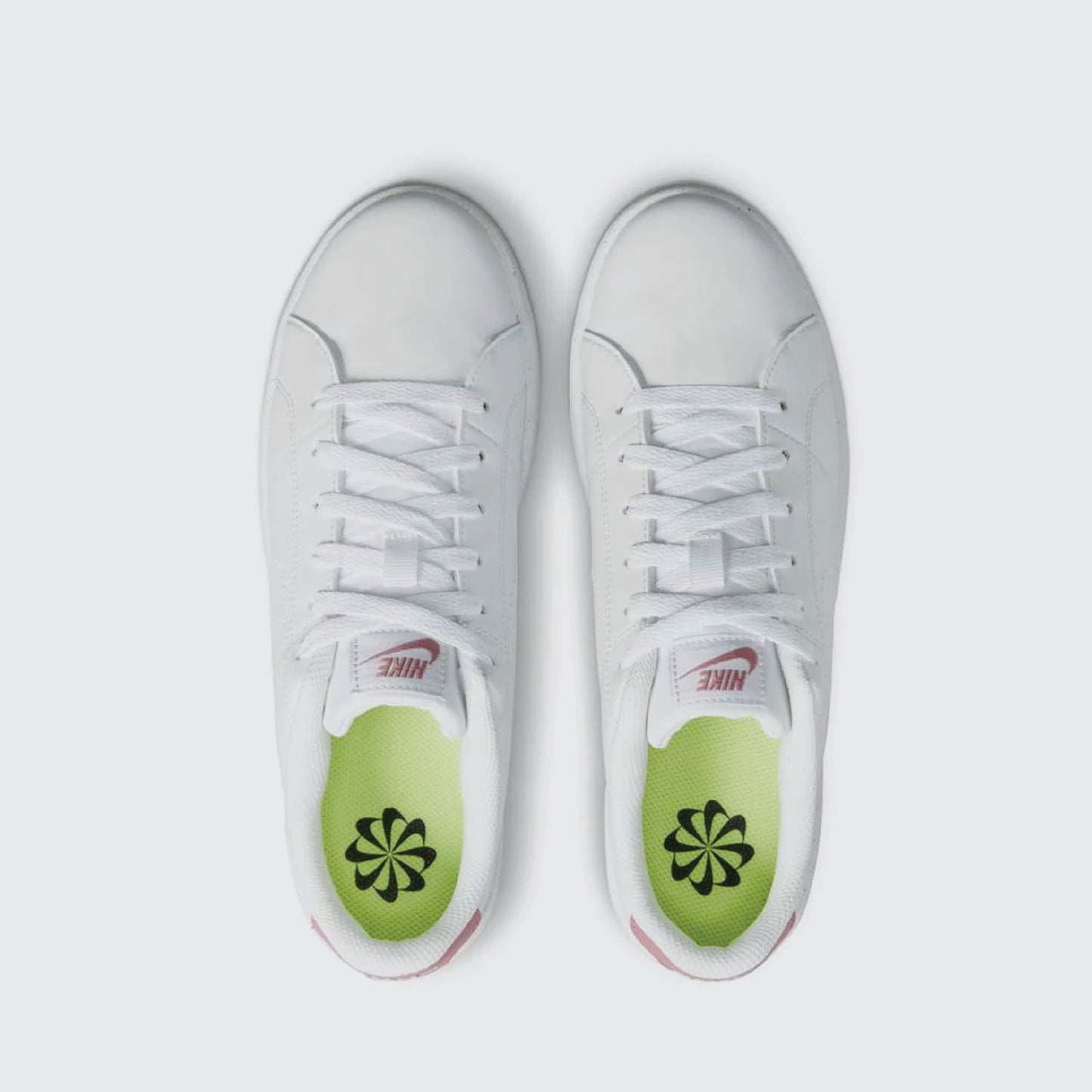 נעלי סניקרס COURT ROYAL 2 - נשים